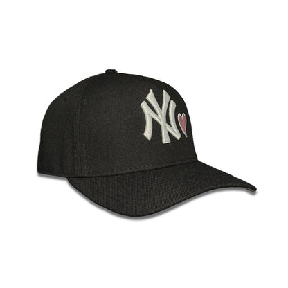 New York Yankees Team Heart Black